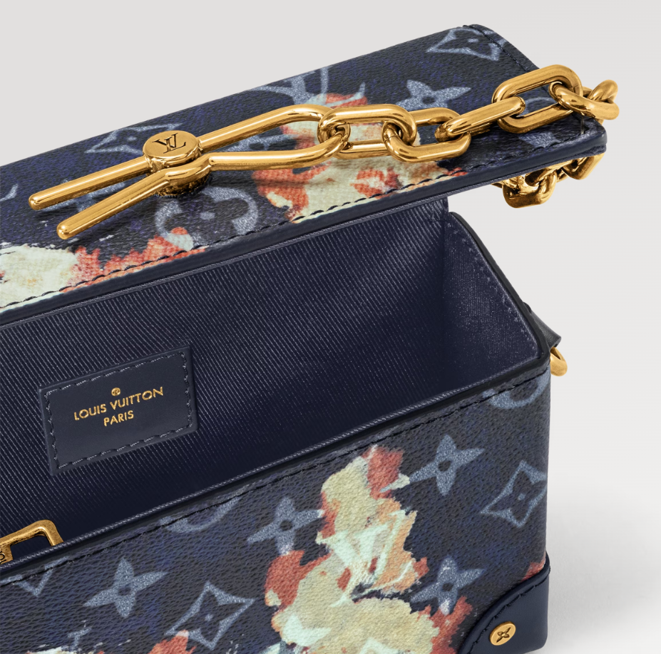 【必需品もサッと収まる♪】ルイヴィトン　ショルダーバッグ